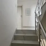 Villa Palace *