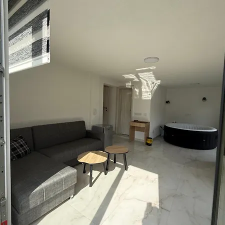 Palace Villa Hadžići